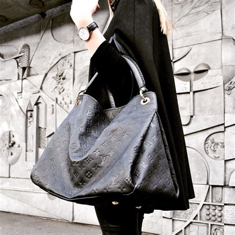 artsy lv bag black|louis vuitton artsy vs graceful.